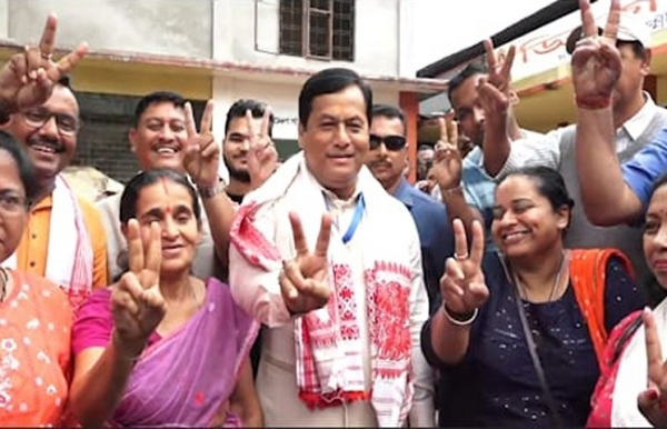 Union Minister and BJP leader Sarbananda Sonowal cast his vote