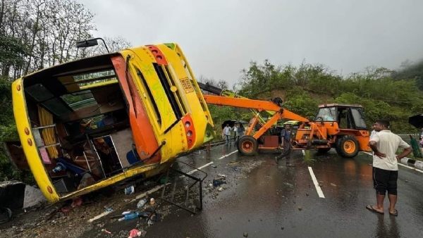 Fatal bus accident in Assam leaves 1 dead