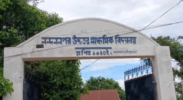 নন্দননগর স্কুলে চুরি