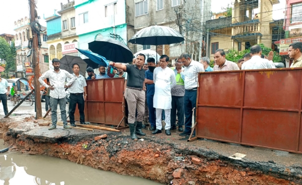 মেয়র দীপক মজুমদার