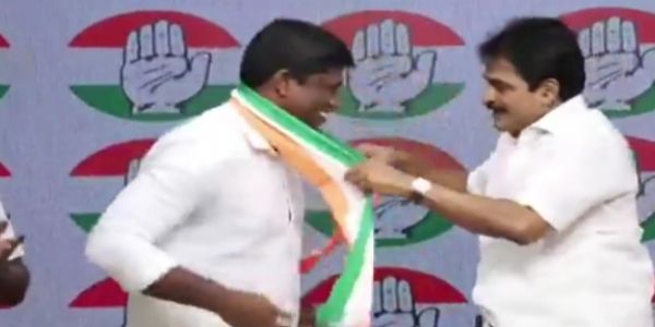 কংগ্রেসে যোগ দিলেন কানন গোপীনাথন, স্বাগত জানালেন বেণুগোপাল ও পবন