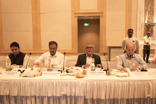 কেন্দ্রের খাদ্য ও গণবণ্টন বিভাগের  সচিব পশ্চিমবঙ্গে খাদ্য ও গনবন্টন কর্মসূচির বাস্তব রূপায়ন পর্যালোচনা করলেন