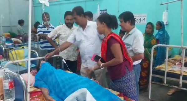 আহতরা হাসপাতালে