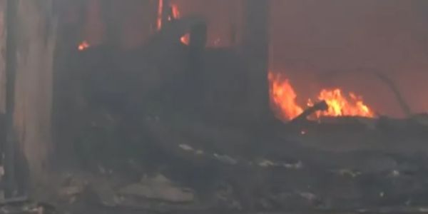 ইন্দোরে রাসায়নিক কারখানায় ভয়াবহ আগুন, দমকলের দীর্ঘ চেষ্টায় এল নিয়ন্ত্রণে