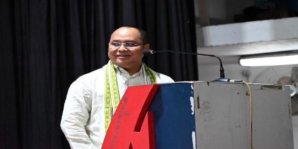 আন্তর্জাতিক ছাত্র দিবসে মন্ত্রী অনিমেষ দেববর্মা দিলেন ছাত্র-ছাত্রীদের গুরুত্বপূর্ণ বার্তা