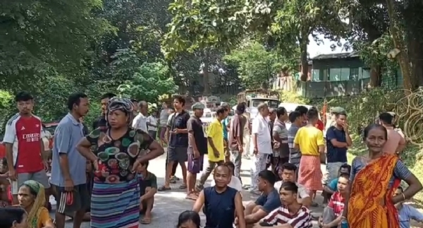 সড়ক অবরোধ