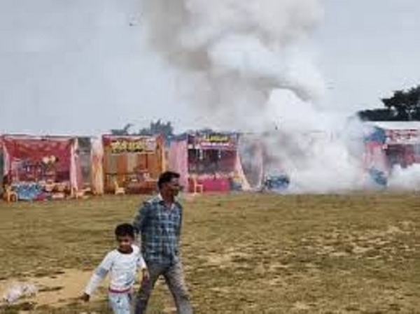 আমরপাটনে আতশবাজির বাজারে আগুন, পুড়ে ছাই দুই দোকান