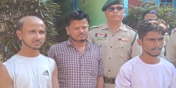 কবিরাজটিলা চুরিকাণ্ডে গ্রেফতার তিন, উদ্ধার স্বর্ণালঙ্কার