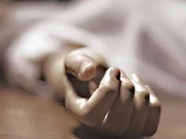 উত্তর ২৪ পরগনায় পুকুর থেকে উদ্ধার দেহ, ছড়ালো চাঞ্চল্য উত্তর ২৪ পরগনায় পুকুর থেকে উদ্ধার দেহ, ছড়ালো চাঞ্চল্য