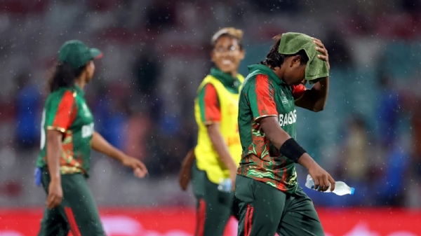 মহিলা ওয়ানডে বিশ্বকাপ: বৃষ্টিতে ভেসে গেল ভারত-বাংলাদেশ ম্যাচ মহিলা ওয়ানডে বিশ্বকাপ: বৃষ্টিতে ভেসে গেল ভারত-বাংলাদেশ ম্যাচ