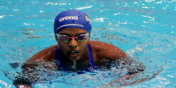 এশিয়ান ইয়ুথ গেমস: ৪০০ মিটার ফ্রিস্টাইলে জাতীয় রেকর্ড ভাঙলেন সাঁতারু ধিনিধি