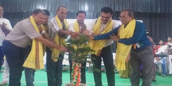বিলোনিয়ায় এইডস নিয়ে সচেতনতামূলক শিবির অনুষ্ঠিত