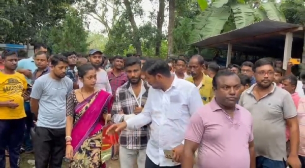 শ্রমিক বিক্ষোভ শ্রমিক বিক্ষোভ