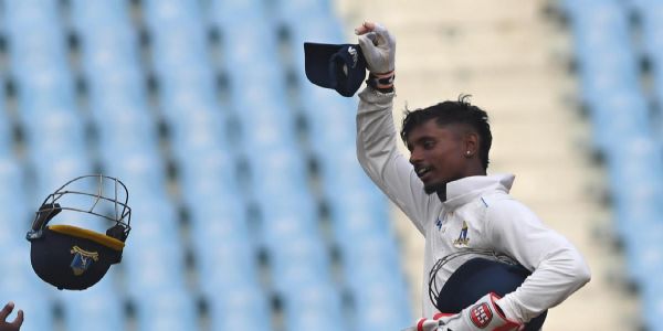 ত্রিপুরার বিরুদ্ধে রঞ্জি ট্রফি ম্যাচে বাংলার নেতৃত্ব দেবেন অভিষেক পোরেল