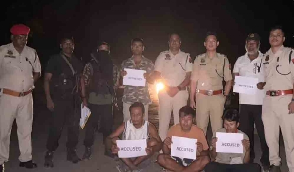 হেরোইন সহ ধৃত তিন মাদক পাচারকারী হেরোইন সহ ধৃত তিন মাদক পাচারকারী