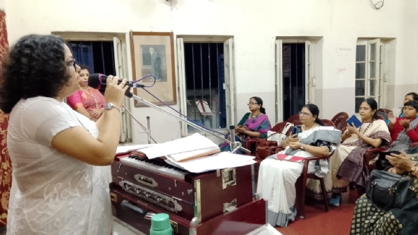 শরৎচন্দ্রের বাসভবনেই সাহিত্য আলোচনাচক্র শরৎচন্দ্রের বাসভবনেই সাহিত্য আলোচনাচক্র