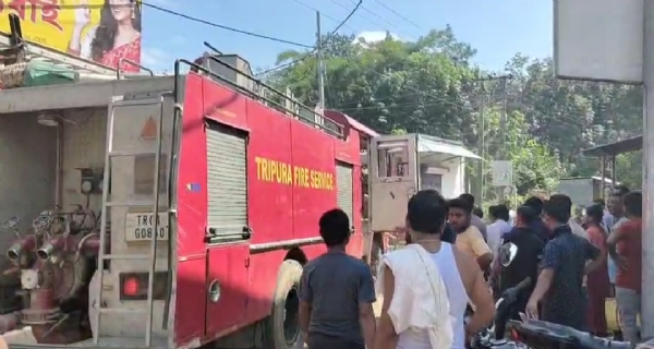 কমলাসাগরে অগ্নিকাণ্ড