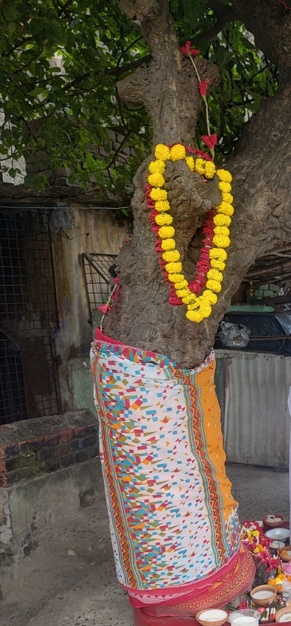 বাঁকুড়ায় ব্যাতিক্রমী কোজাগরী লক্ষ্মী পূজা