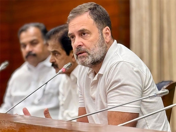 পহেলগাম জঙ্গি হামলায় উদ্বিগ্ন রাহুল