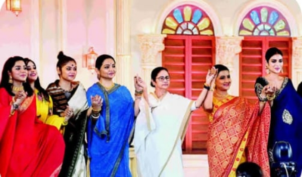 “সিনেমার আর্টিস্টদের সাথে পায়ে পায়ে তাল মেলাচ্ছেন”, মমতাকে কটাক্ষ শুভেন্দুর