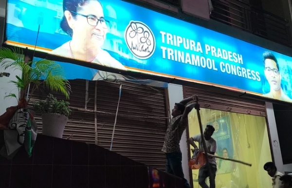 ত্রিপুরায় তৃণমূলের কার্যালয় ভাঙচুরের অভিযোগ