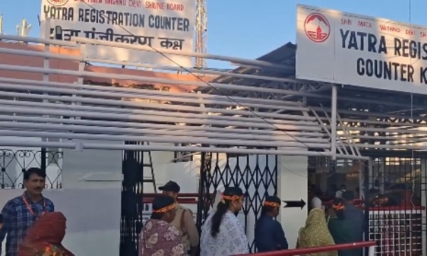 আবহাওয়ার উন্নতি হতেই ফের শুরু বৈষ্ণো দেবী যাত্রা