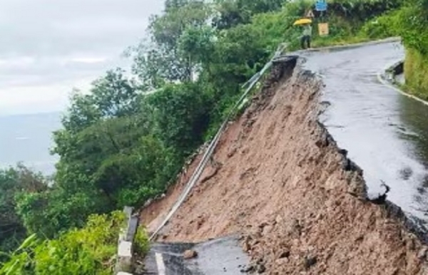 দুর্যোগের পর তিন দিন অতিক্রান্ত, স্বাভাবিক ছন্দে ফেরার চেষ্টায় পাহাড়