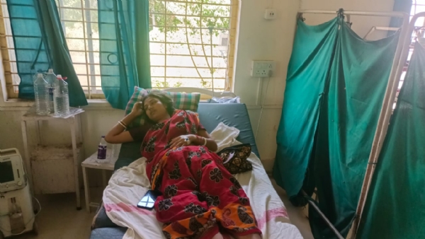 আক্রান্ত গৃহবধূ