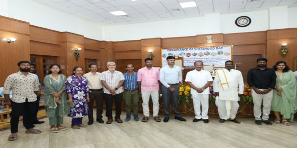 রাজভবনে একযোগে ৮ রাজ্য ও ৫ কেন্দ্রশাসিত অঞ্চলের প্রতিষ্ঠা দিবস উদযাপন