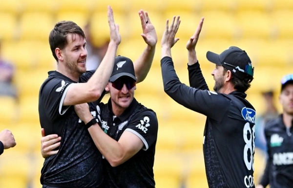 চার দশক পর নিউজিল্যান্ডের কাছে হোয়াইটওয়াশ হল ইংল্যান্ড!