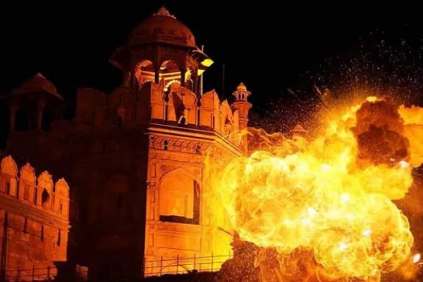 লালকেল্লার কাছে বিস্ফোরণ