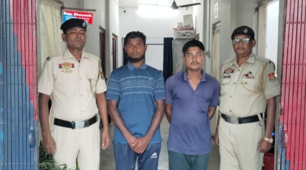 গ্রেফতার দুই যুবক গ্রেফতার দুই যুবক