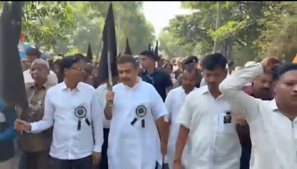 ‘রক্তাক্ত সূর্যোদয়’-এর দেড় যুগ, মিছিলে শুভেন্দু ‘রক্তাক্ত সূর্যোদয়’-এর দেড় যুগ, মিছিলে শুভেন্দু