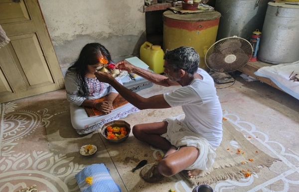 পৌড়াষ্টমী তে বাঁকুড়া মেতে পুঁড়া লোকাচারে পৌড়াষ্টমী তে বাঁকুড়া মেতে পুঁড়া লোকাচারে