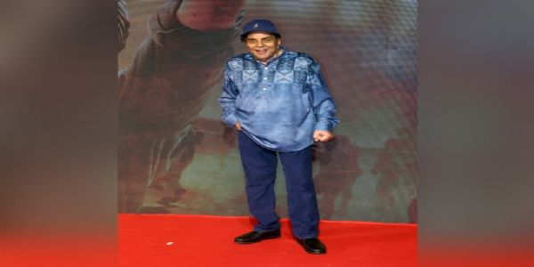 (আপডেট) হাসপাতাল থেকে ছুটি পেলেন ধর্মেন্দ্র, বাড়িতে চলবে চিকিৎসা