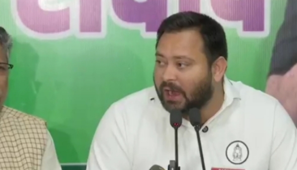 তেজস্বী যাদব তেজস্বী যাদব