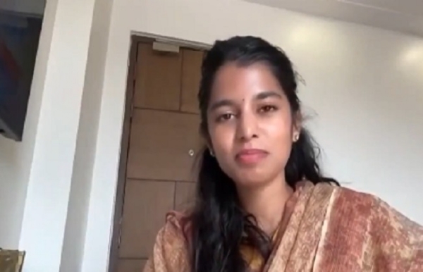 মৈথিলী ঠাকুর