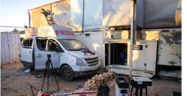 গাজায় আরোপিত সংবাদমাধ্যমে অবরোধ প্রত্যাহারের আহ্বান গাজায় আরোপিত সংবাদমাধ্যমে অবরোধ প্রত্যাহারের আহ্বান