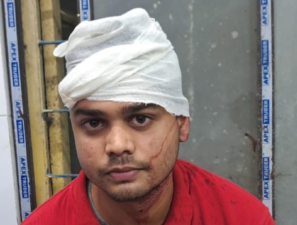 প্রহৃত বিজেপি কর্মীরা