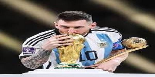 মেসির সম্মানে বার্সেলোনার ক্যাম্প ন্যূ স্টেডিয়ামের বাইরে স্থাপনা করা হবে তার ভাস্কর্য