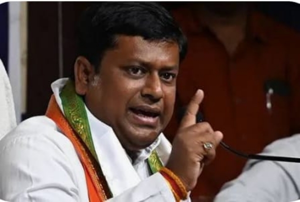 সুকান্ত মজুমদার সুকান্ত মজুমদার