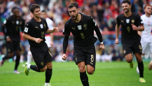 বিশ্বকাপ বাছাই: নেভেস ও ফের্নান্দেসের হ্যাটট্রিক, বিশ্বকাপে পর্তুগাল বিশ্বকাপ বাছাই: নেভেস ও ফের্নান্দেসের হ্যাটট্রিক, বিশ্বকাপে পর্তুগাল