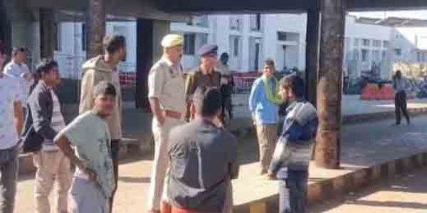 তিনসুকিয়ায় আটক জম্মু-কাশ্মীরের ৪৪ জন পরিযায়ী শ্রমিক