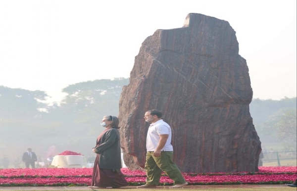 প্রাক্তন প্রধানমন্ত্রী ইন্দিরা গান্ধীর ১০৮তম জন্মজয়ন্তীতে শ্রদ্ধার্ঘ্য জানাল কংগ্রেস নেতৃত্ব প্রাক্তন প্রধানমন্ত্রী ইন্দিরা গান্ধীর ১০৮তম জন্মজয়ন্তীতে শ্রদ্ধার্ঘ্য জানাল কংগ্রেস নেতৃত্ব
