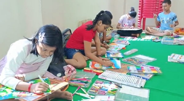 বসে আঁকো প্রতিযোগিতা বসে আঁকো প্রতিযোগিতা