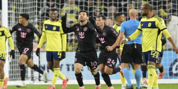 ইন্টার মায়ামিকে হারিয়ে প্লে-অফের লড়াই তৃতীয় ম্যাচে নিয়ে গেল ন্যাশভিল