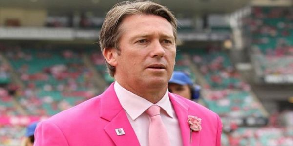 ধারাভাষ্যকারের চাকরি গেল গ্লেন ম্যাকগ্রার