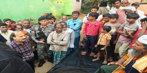 কান্দিতে পুলিশের বর্বর অত্যাচার, ঘটনাস্থলে পৌঁছে অধীর চৌধুরীর অভয় বার্তা