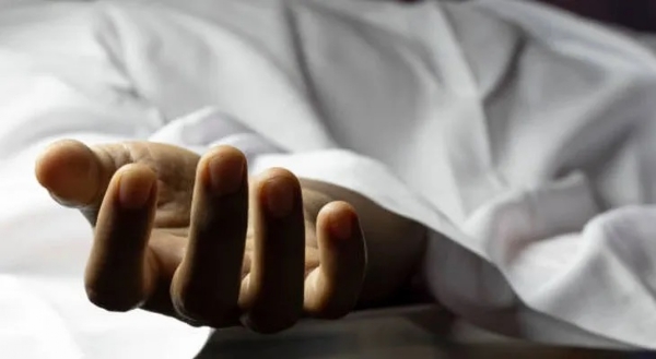 ২৪ ঘণ্টা পর পুকুর থেকে অপহৃত শিশুর দেহ উদ্ধার! চাঞ্চল্য আমডাঙায়