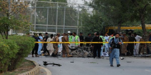 পাকিস্তানের আধা সামরিক বাহিনীর সদর দফতরে হামলা, আত্মঘাতী বিস্ফোরণে নিহত ৩